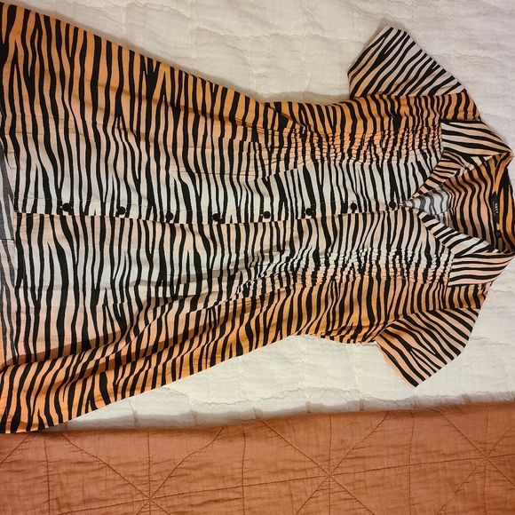 Obey Kitty Tiger Dress - Picture 2 of 3